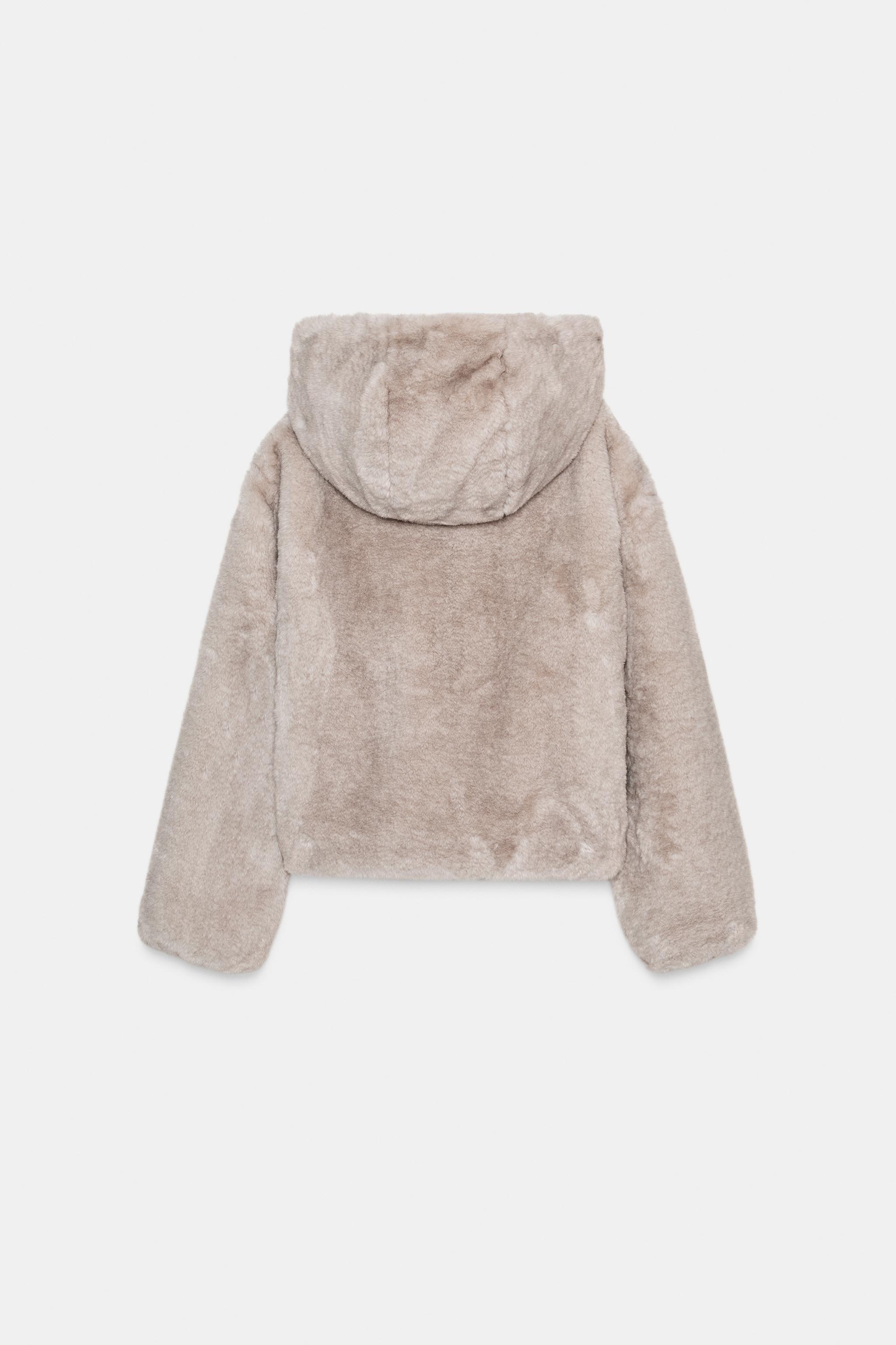 SHORT FAUX FUR HOODIE COAT